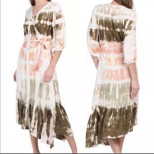 Young  fabulous &broke dress